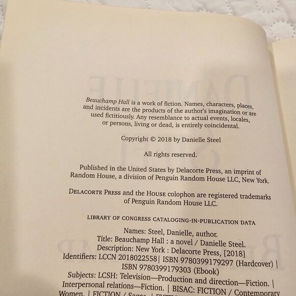 Danielle Steel Hardcover Book Lot - Amazing Grace Beauchamp Hall Without A Trace - Picture 6 of 14